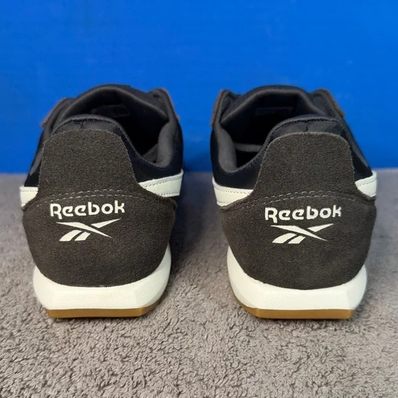 Reebok 
Brand new - Picture 3 of 12
